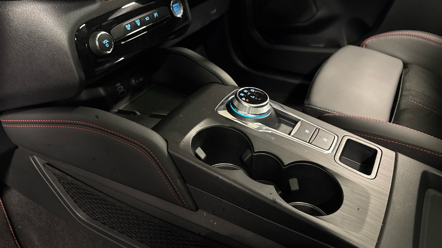 Used Ford Kuga 2025 for sale - 76449226: Photo 13