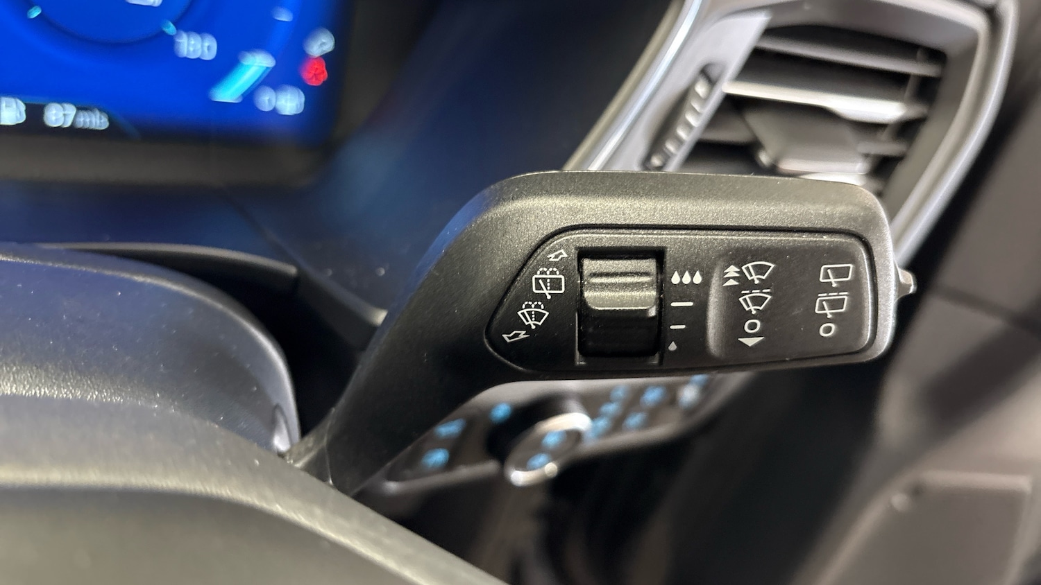 Used Ford Kuga 2023 for sale - 76143023: Photo 37