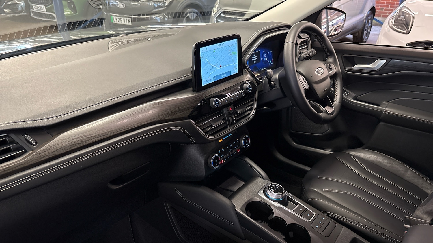 Used Ford Kuga 2023 for sale - 76143023: Photo 9