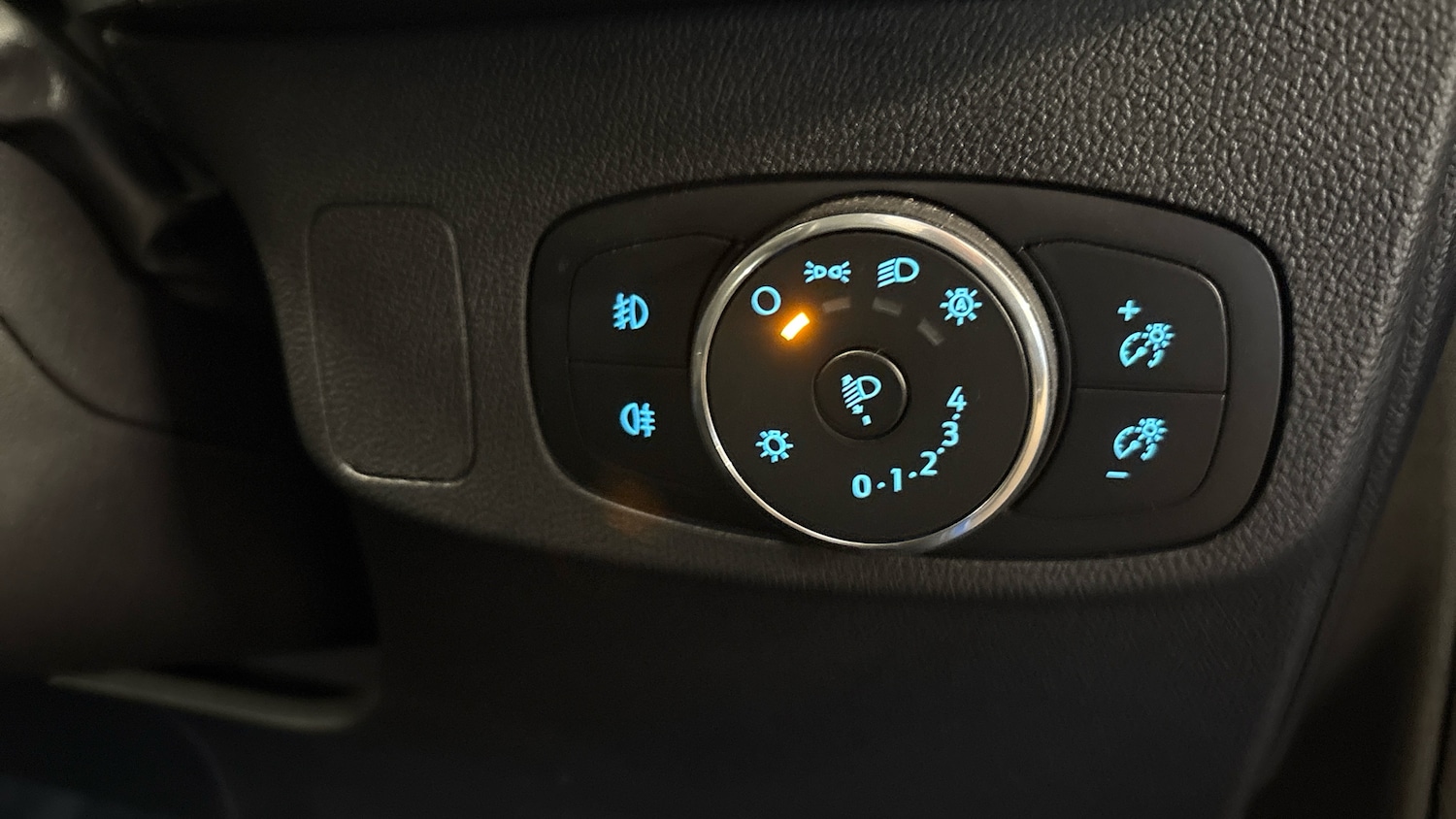 Used Ford Focus 2023 for sale - 76748017: Photo 27