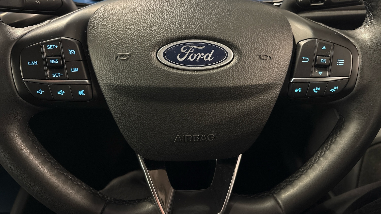 Used Ford Focus 2023 for sale - 76748017: Photo 30