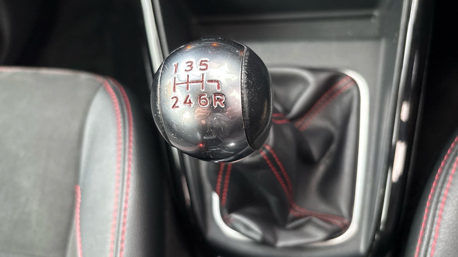 Used Ford Ecosport 2019 for sale - 76518437: Photo 42