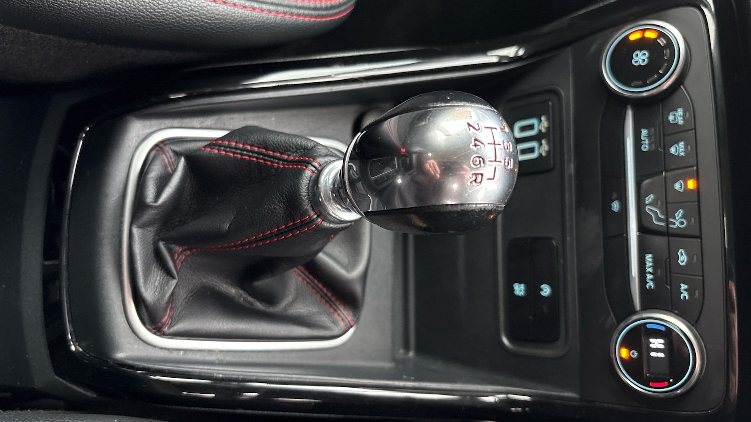 Used Ford Ecosport 2019 for sale - 76518437: Photo 43