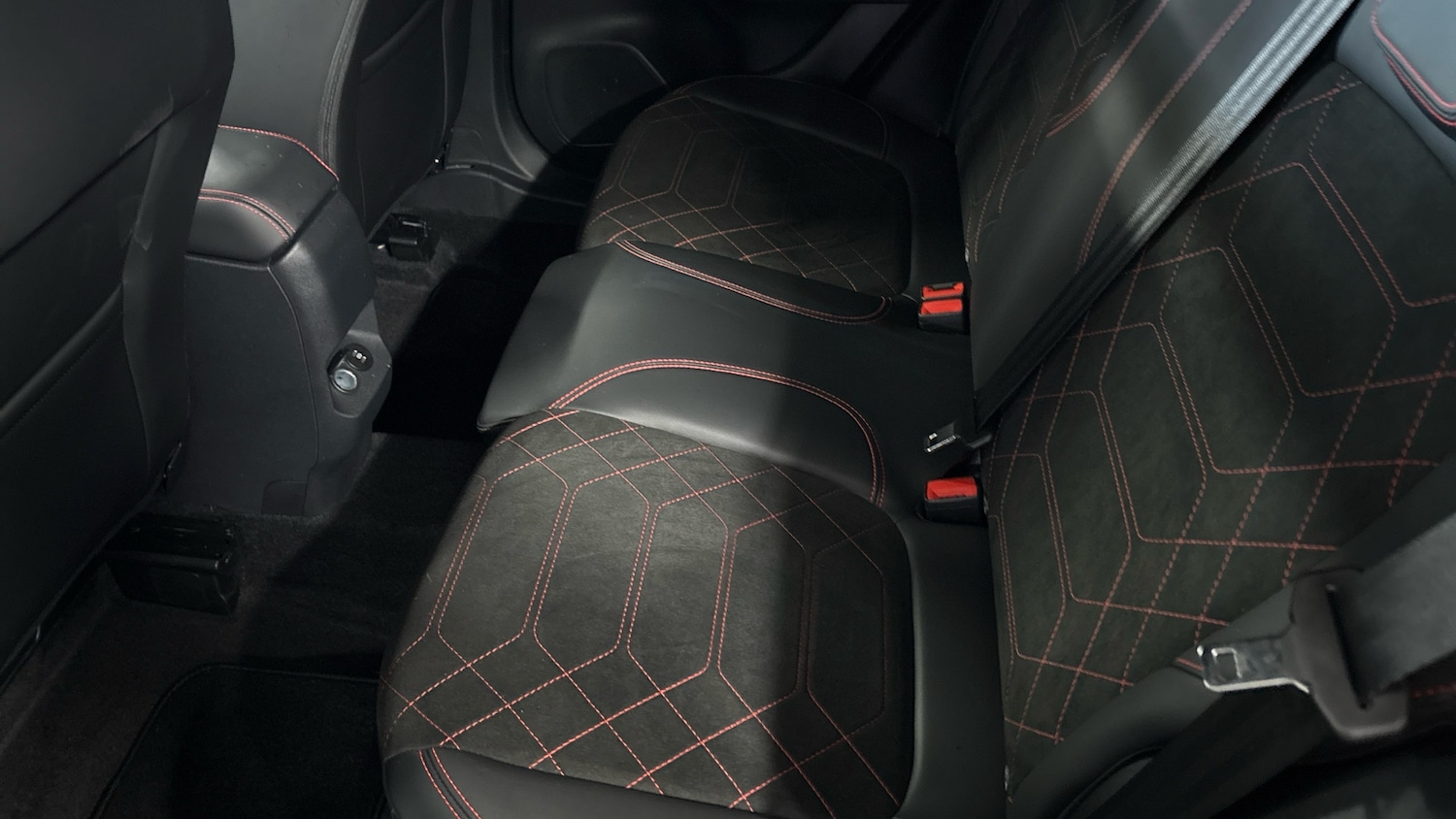 Used Ford Puma 2024 for sale - 76396841: Photo 16