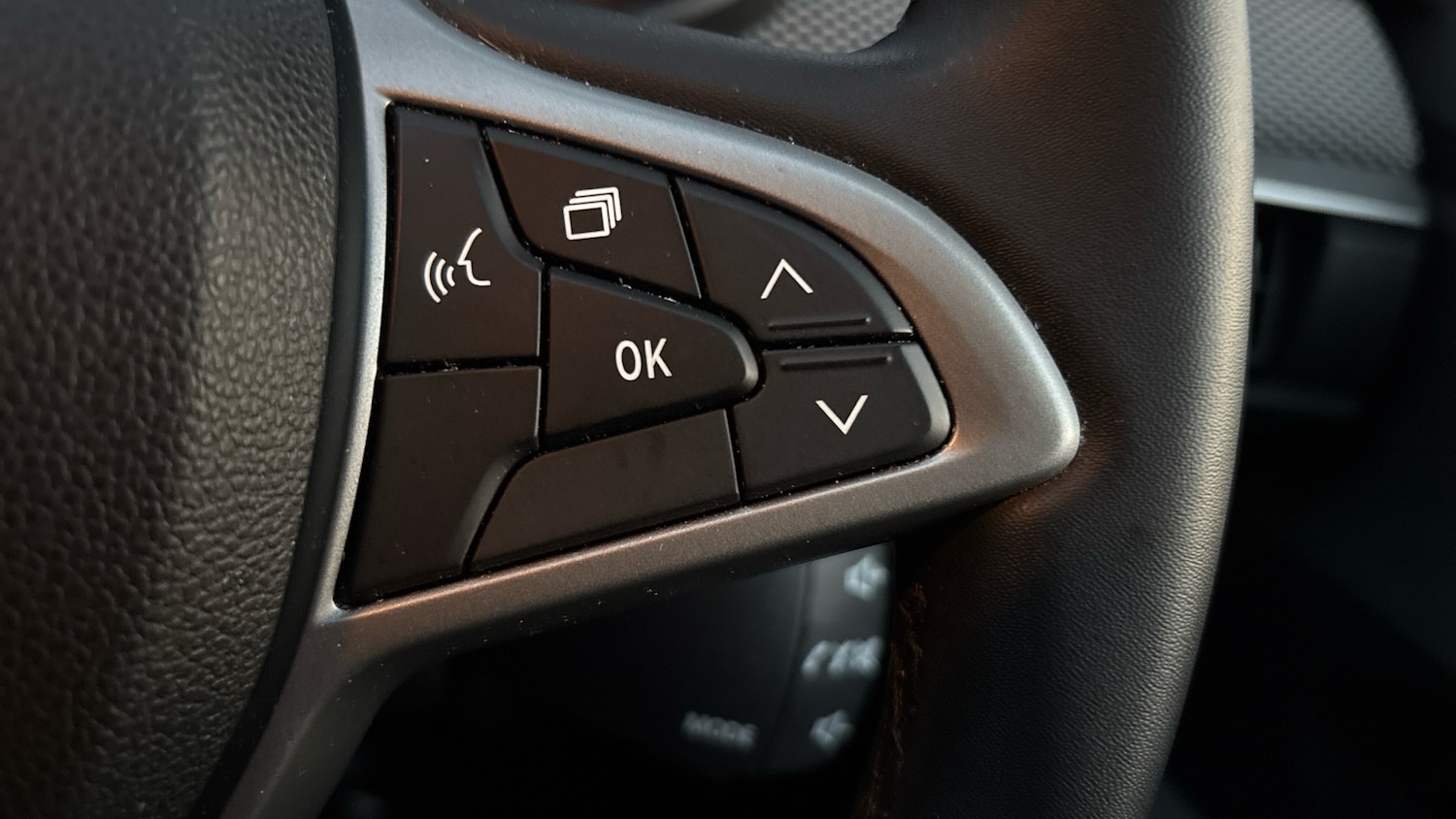 Used Dacia Sandero 2023 for sale - 77446169: Photo 36