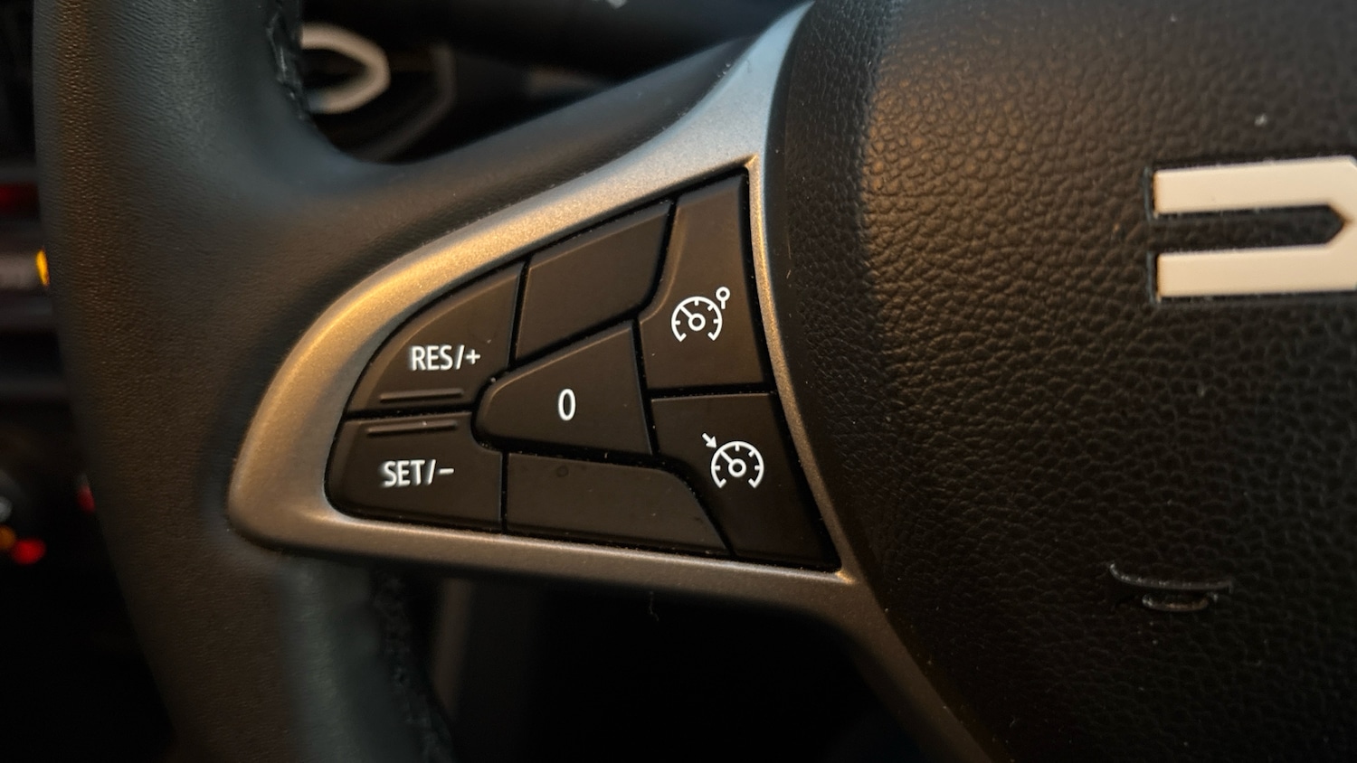 Used Dacia Sandero 2023 for sale - 77446169: Photo 37