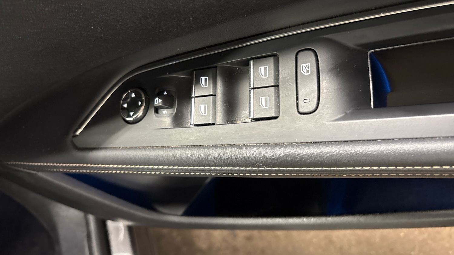 Used Peugeot 5008 2022 for sale - 78107244: Photo 25