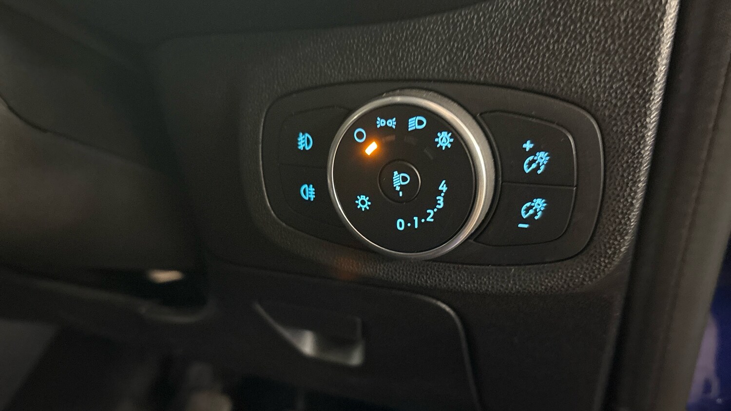 Used Ford Fiesta 2017 for sale - 77790103: Photo 26