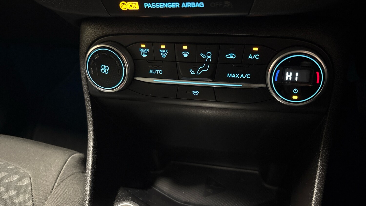 Used Ford Fiesta 2017 for sale - 77790103: Photo 41