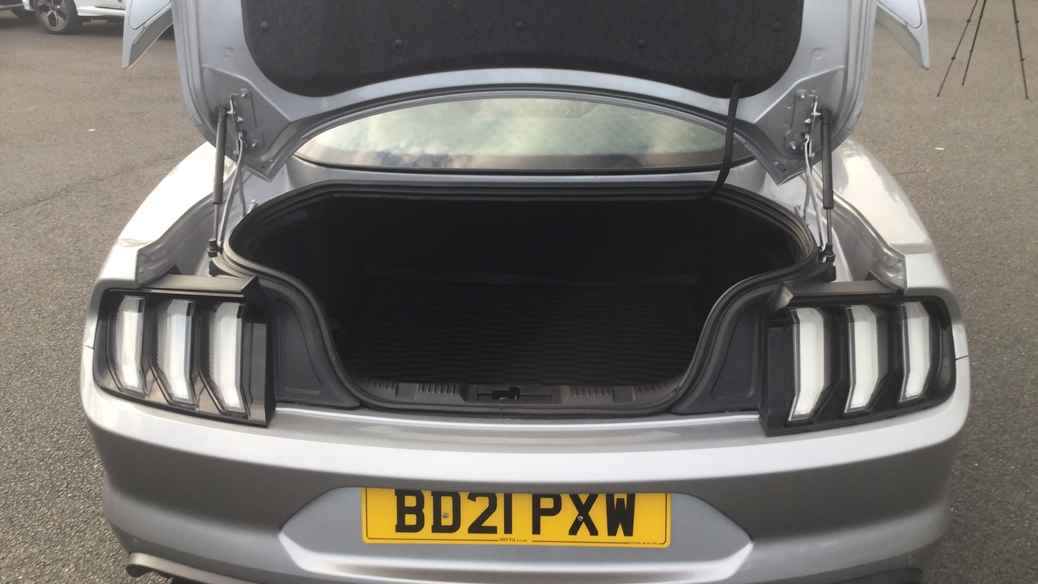 Used Ford Mustang 2021 for sale - 76396830: Photo 4