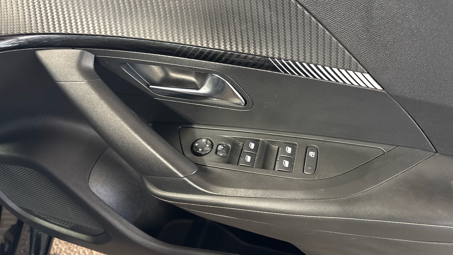 Used Peugeot 2008 2023 for sale - 77845161: Photo 23