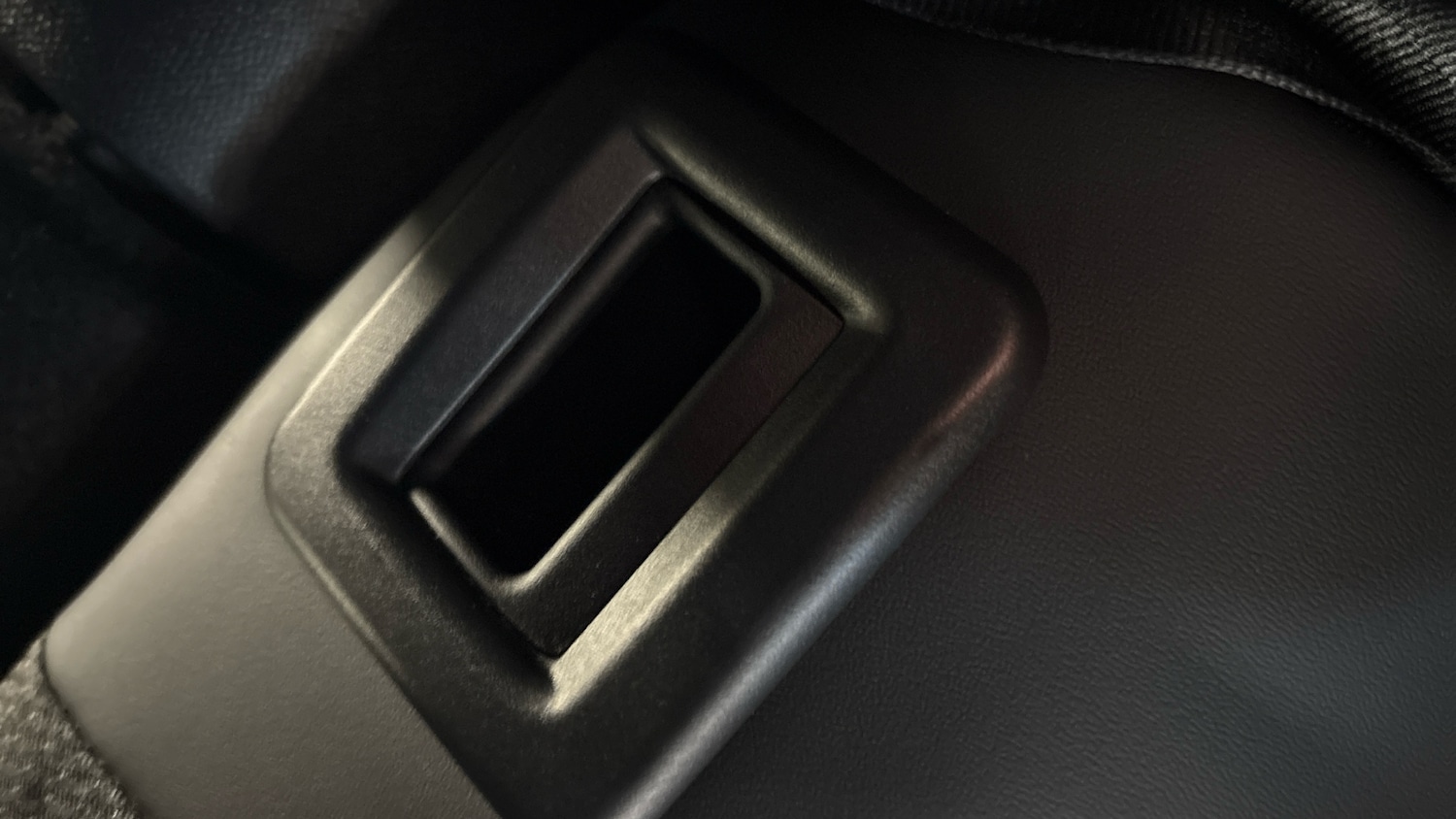 Used Peugeot 2008 2023 for sale - 77845161: Photo 78