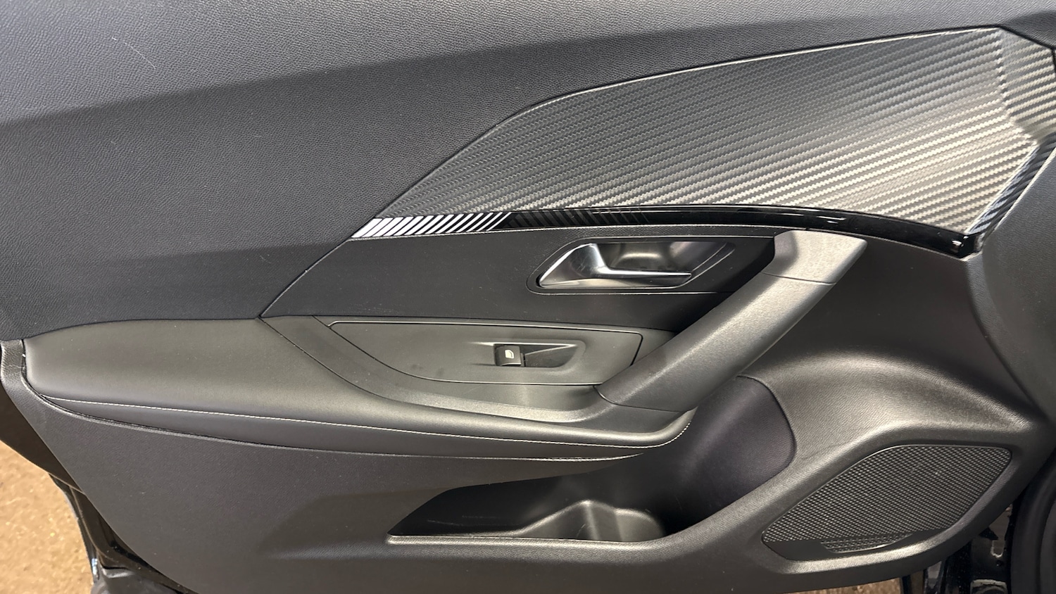 Used Peugeot 2008 2023 for sale - 77845161: Photo 85