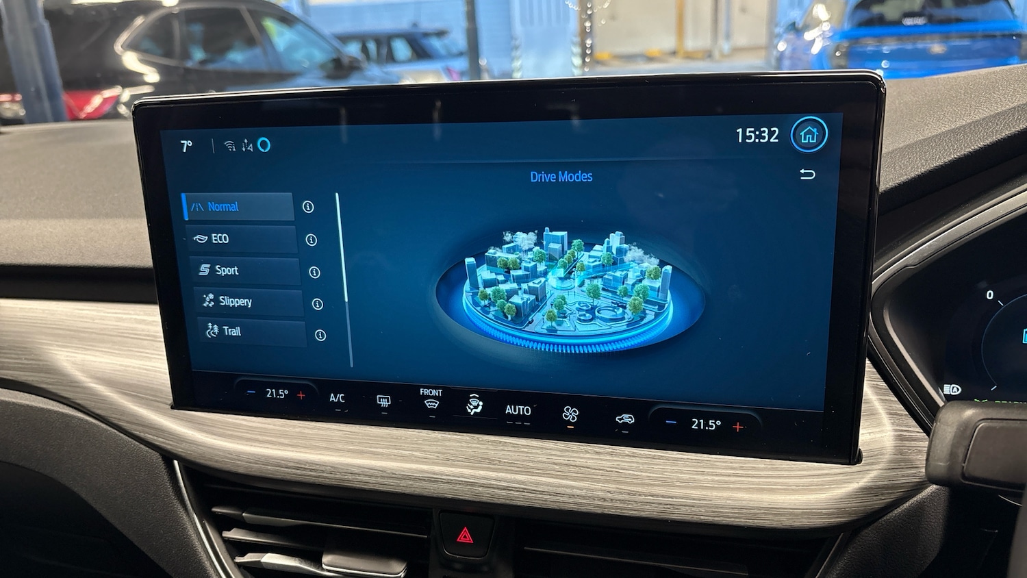 Used Ford Kuga 2025 for sale - 76795050: Photo 43