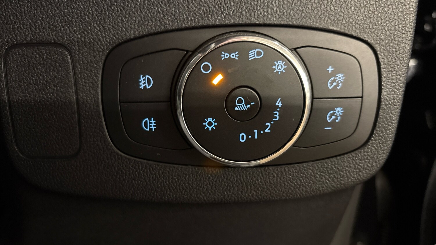 Used Ford Puma 2023 for sale - 78080476: Photo 25