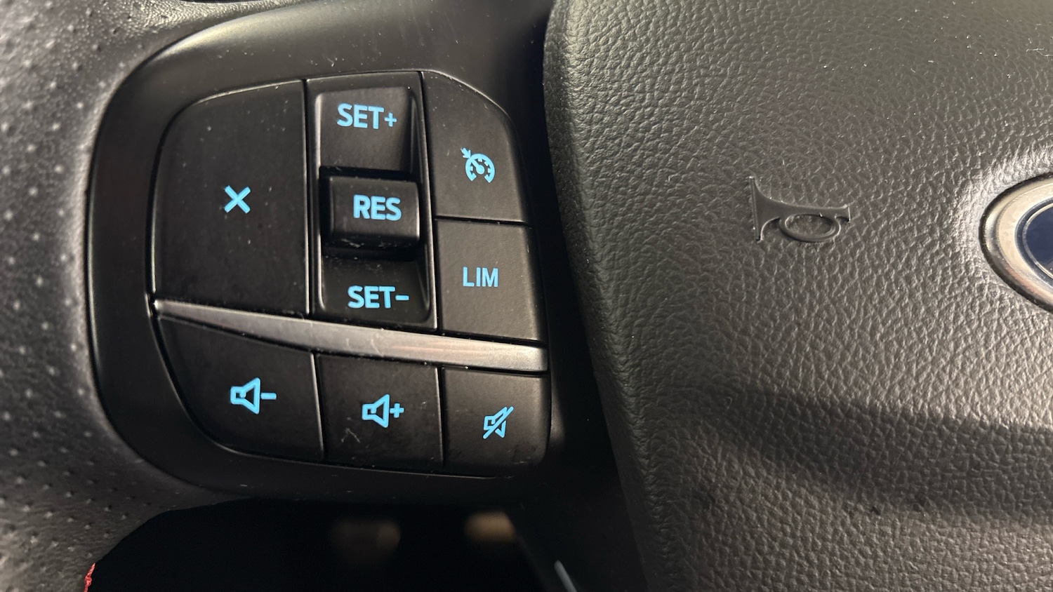 Used Ford Kuga 2020 for sale - 76364344: Photo 29