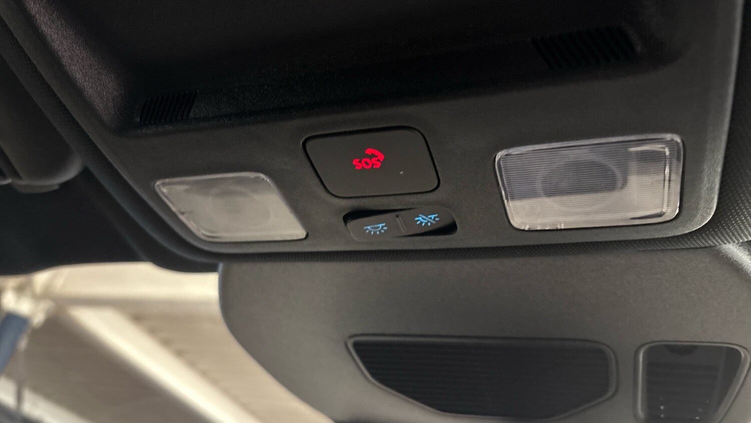 Used Ford Kuga 2020 for sale - 76364344: Photo 45