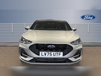 Used Ford Focus 2025 for sale - 76232261: Photo 3