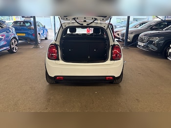 Used MINI Hatch 2023 for sale - 78939386: Photo