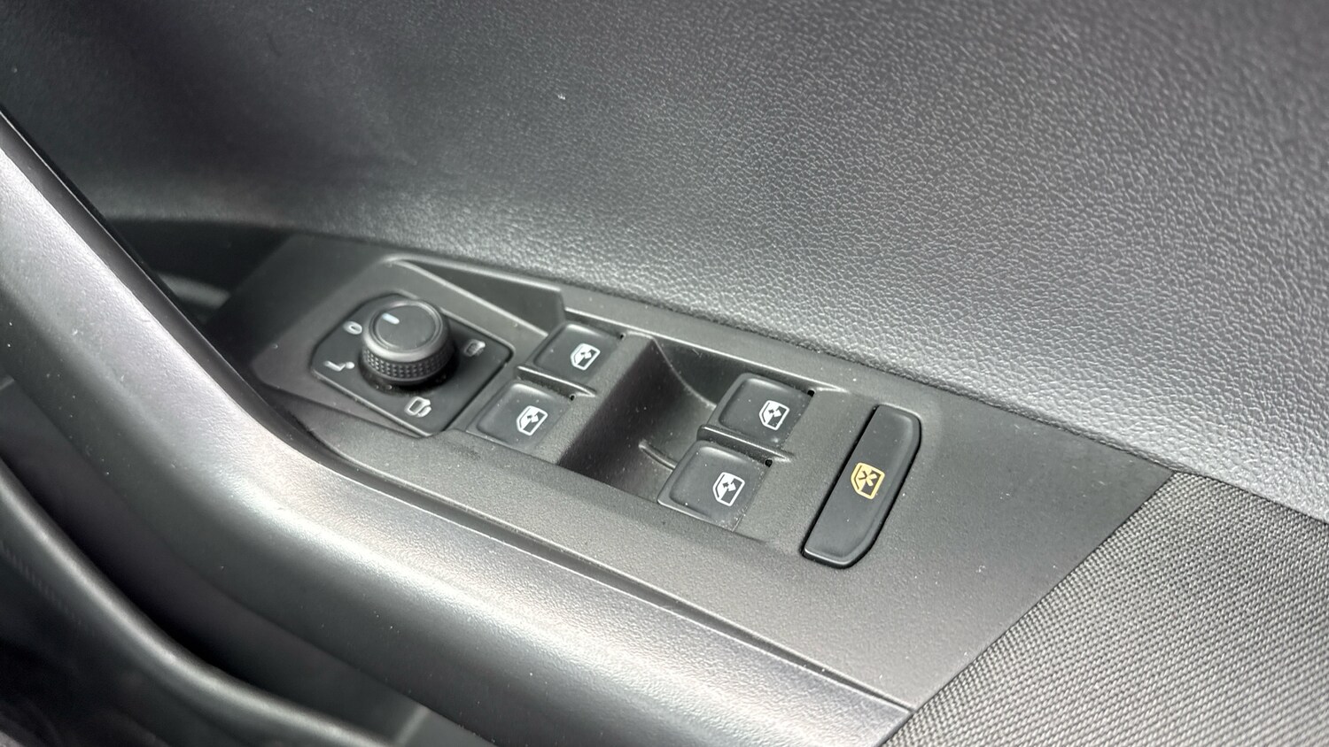 Used Volkswagen Polo 2023 for sale - 76396834: Photo 31