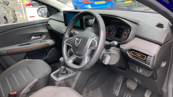 Used Dacia Sandero Stepway 2022 for sale - 76329548: Photo 11