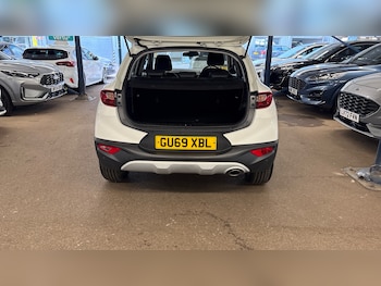 Used Kia Stonic 2019 for sale - 79604722: Photo
