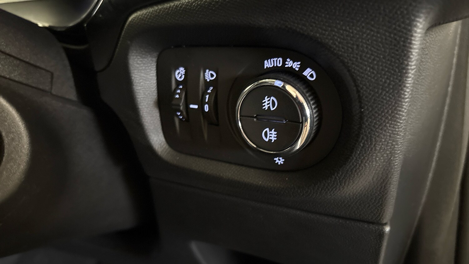 Used Vauxhall Corsa 2023 for sale - 77694072: Photo 28