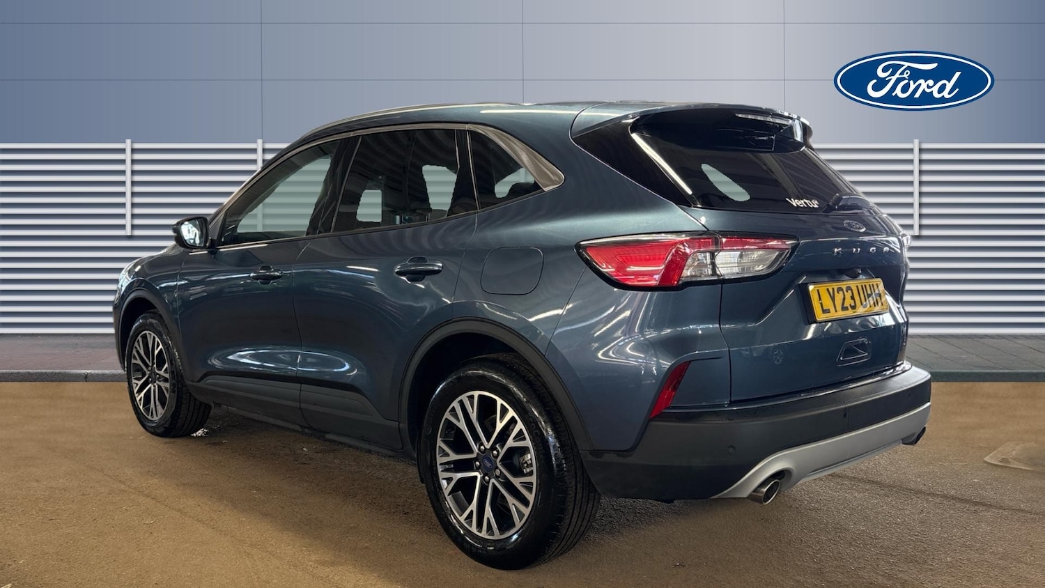 Used Ford Kuga 2023 for sale - 77776146: Photo 2