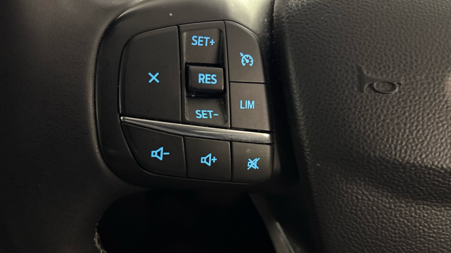 Used Ford Kuga 2023 for sale - 77963085: Photo 29