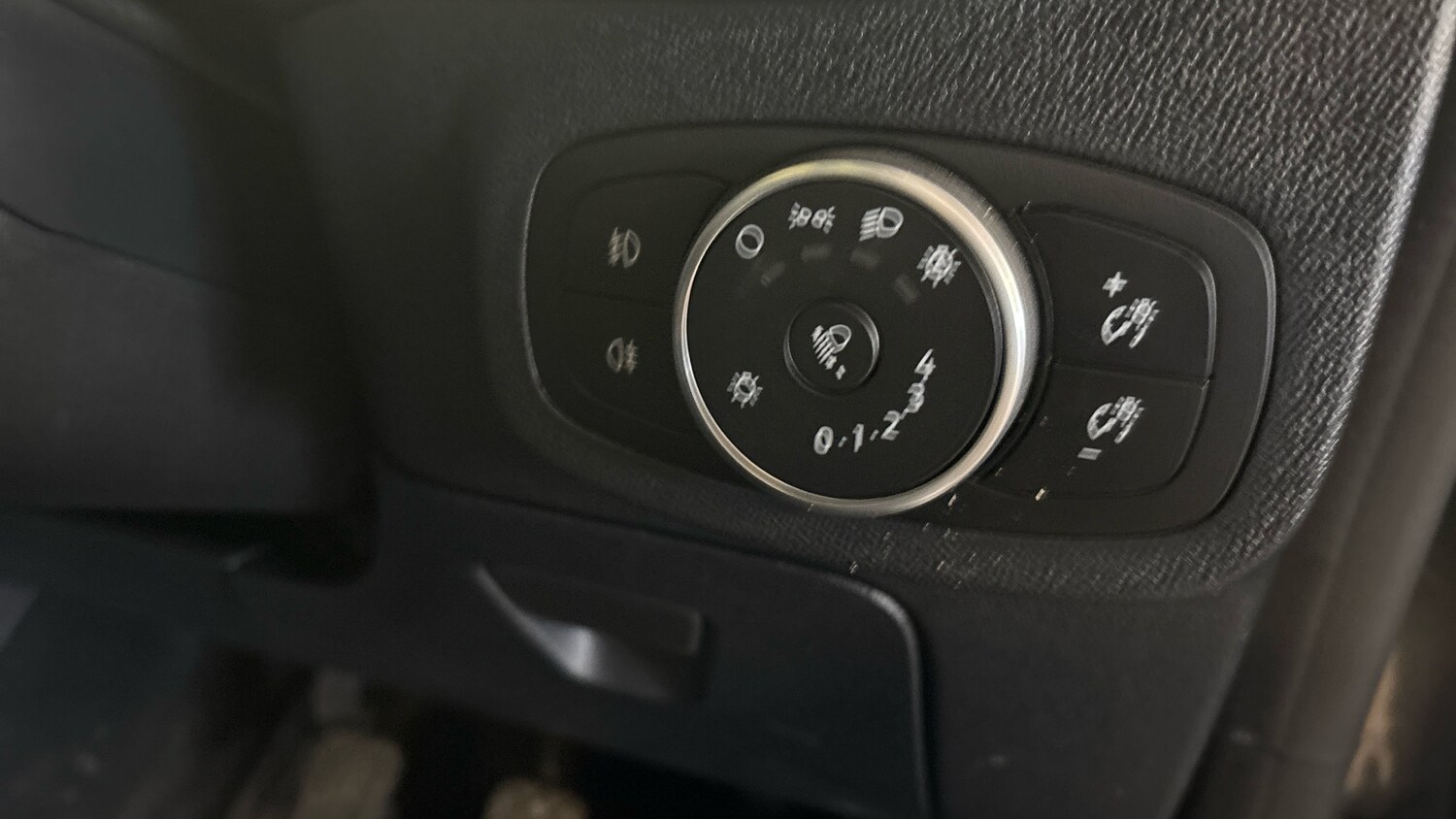 Used Ford Fiesta 2020 for sale - 77903802: Photo 29