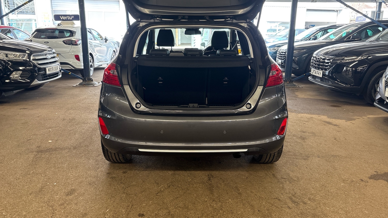 Used Ford Fiesta 2020 for sale - 77903802: Photo 4