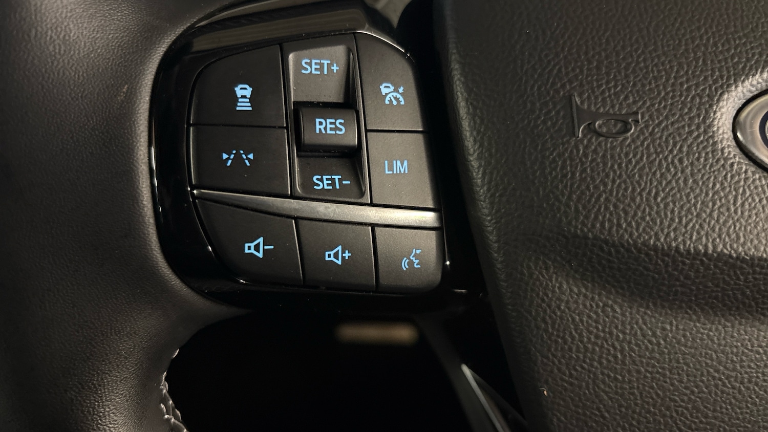 Used Ford Kuga 2025 for sale - 77618783: Photo 30