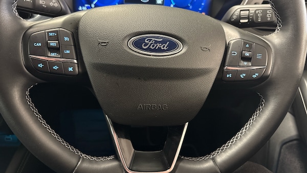 Used Ford Focus 2022 for sale - 76230836: Photo 28
