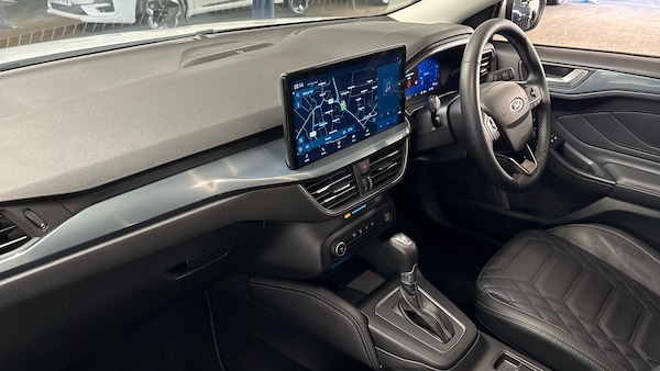 Used Ford Focus 2022 for sale - 76230836: Photo 9