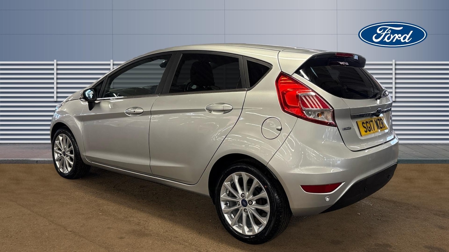 Used Ford Fiesta 2017 for sale - 77689120: Photo 2