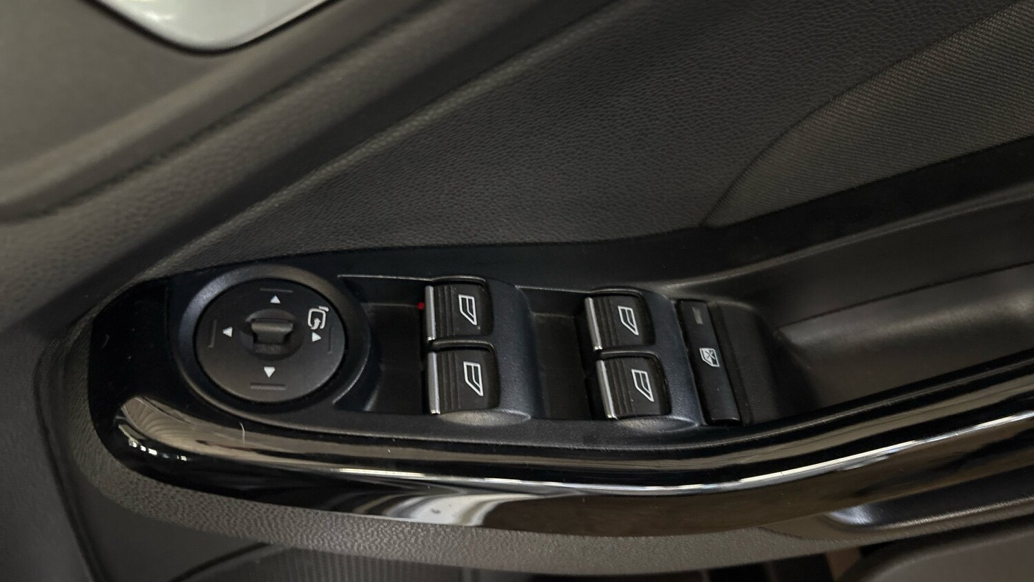 Used Ford Fiesta 2017 for sale - 77689120: Photo 22