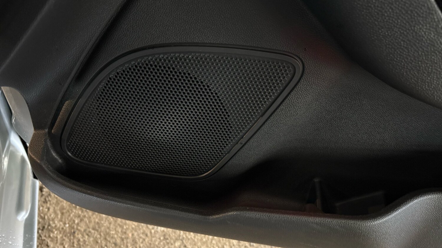 Used Ford Fiesta 2017 for sale - 77689120: Photo 24