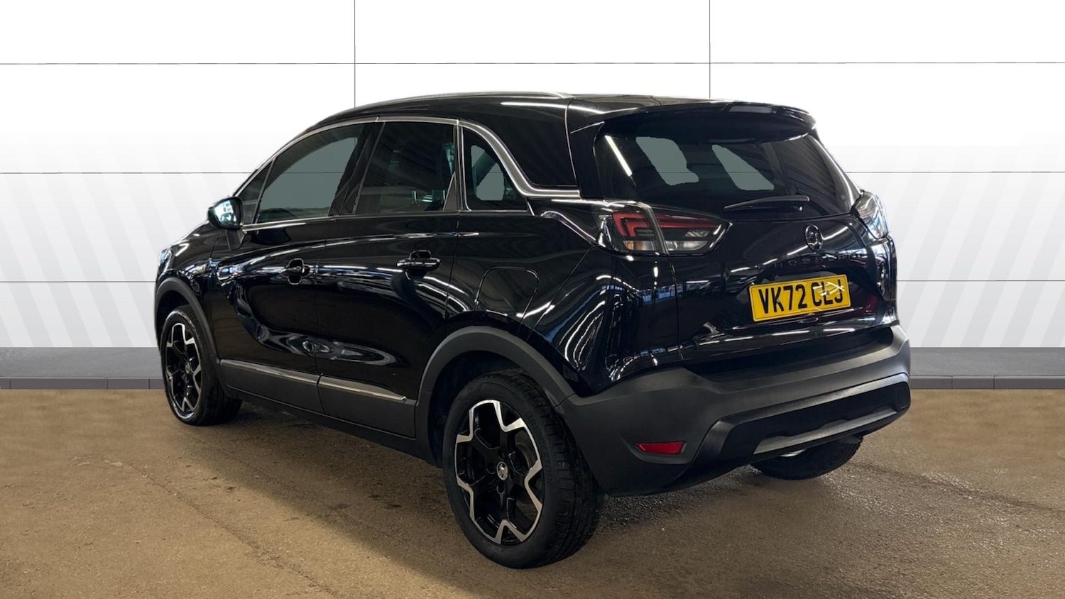 Used Vauxhall Crossland 2022 for sale - 77105212: Photo 2