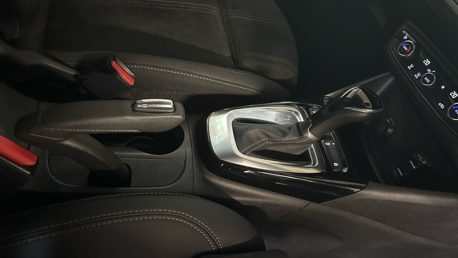 Used Vauxhall Crossland 2022 for sale - 77105212: Photo 51