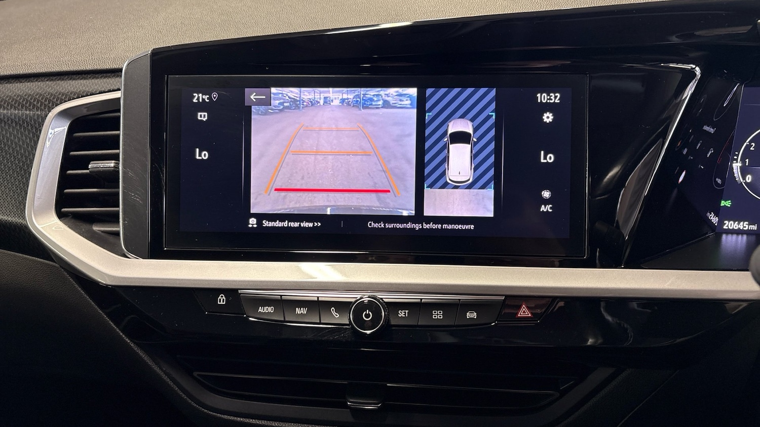 Vehicle 21