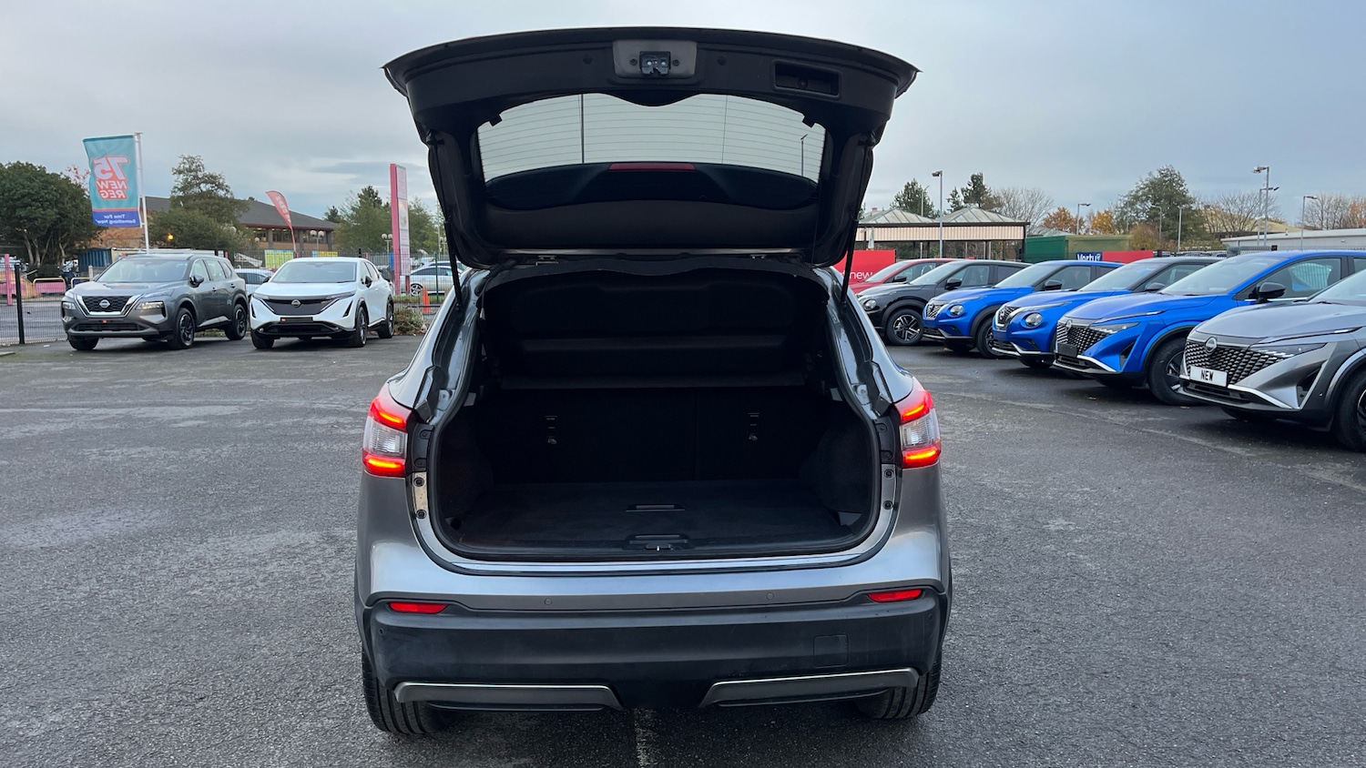 Used Nissan Qashqai 2018 for sale - 76583141: Photo 4