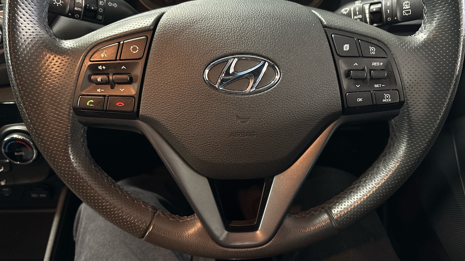 Used Hyundai TUCSON 2018 for sale - 76709979: Photo 30