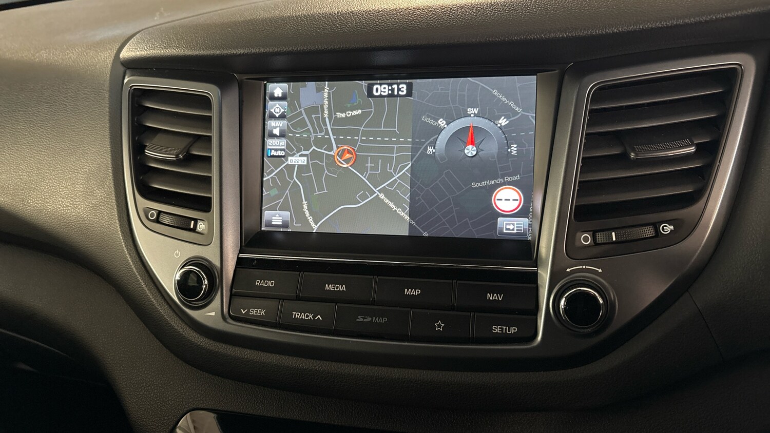 Used Hyundai TUCSON 2018 for sale - 76709979: Photo 41