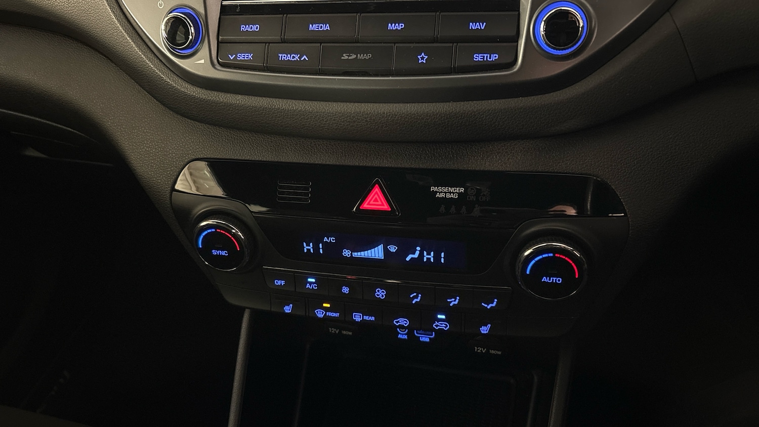 Used Hyundai TUCSON 2018 for sale - 76709979: Photo 44