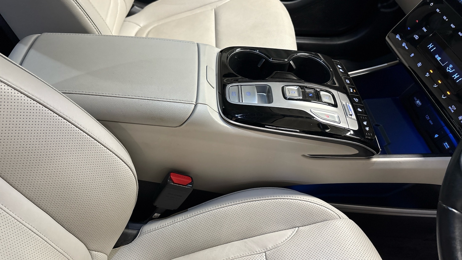 Used Hyundai TUCSON 2022 for sale - 76638593: Photo 65