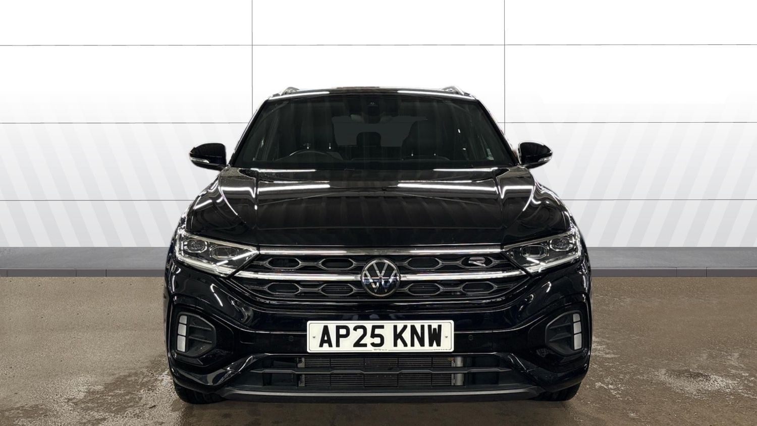 Used Volkswagen T-Roc 2025 for sale - 76879252: Photo 3