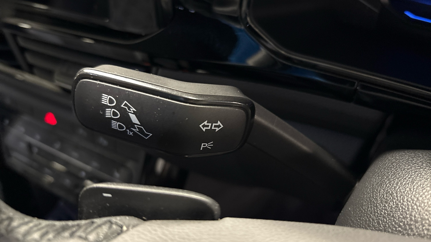 Used Volkswagen T-Roc 2025 for sale - 76879252: Photo 33