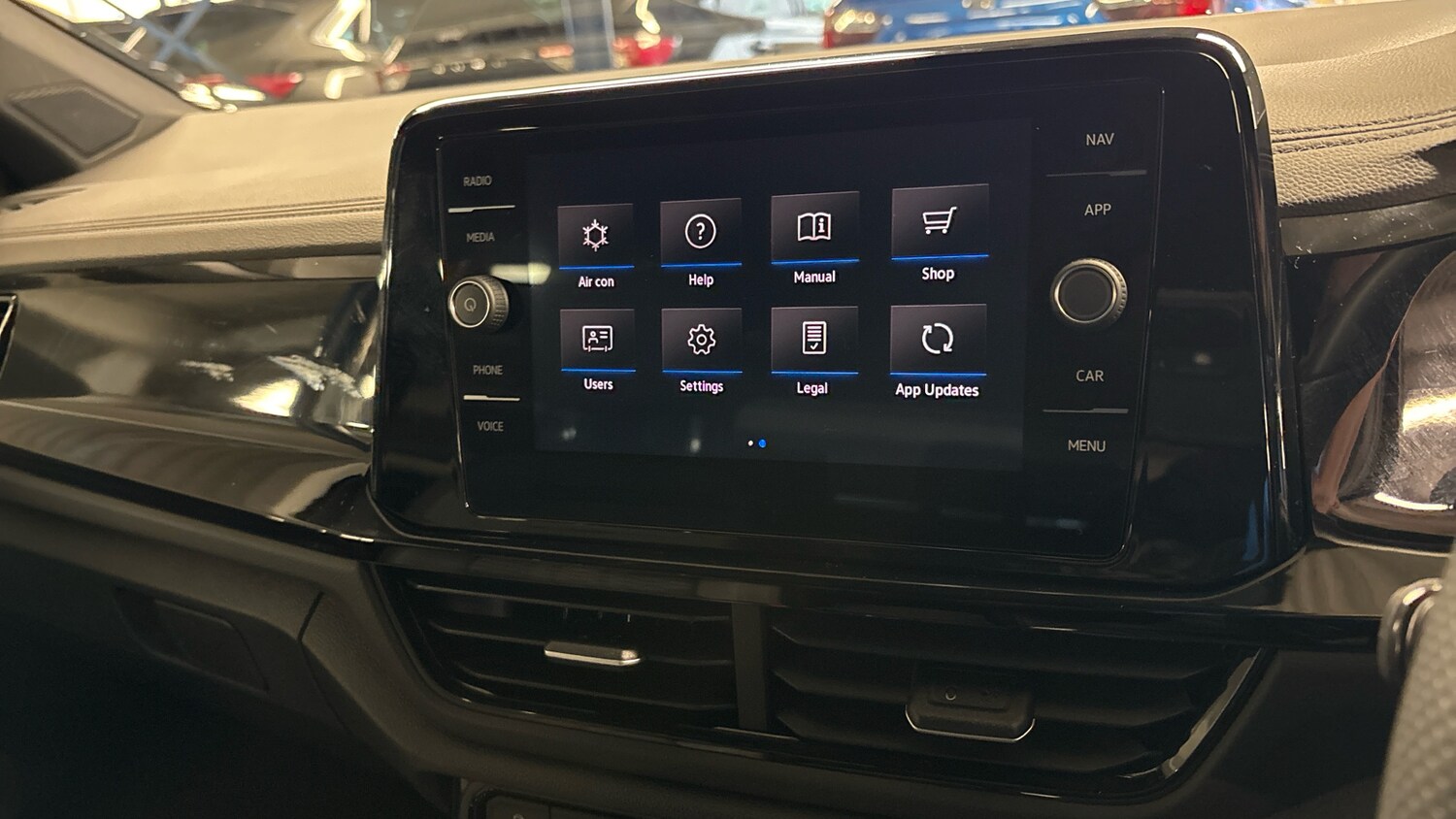 Used Volkswagen T-Roc 2025 for sale - 76879252: Photo 39