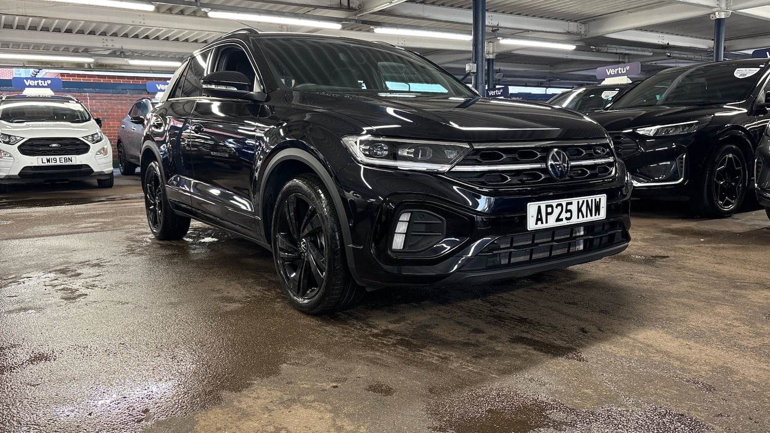 Used Volkswagen T-Roc 2025 for sale - 76879252: Photo 87