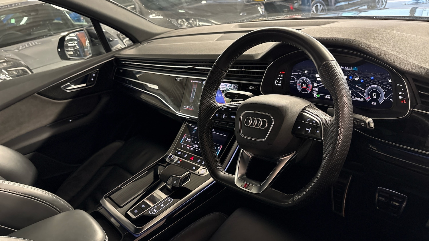 Used Audi Q7 2019 for sale - 77220236: Photo 11